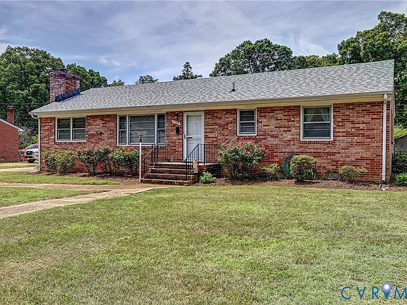 2nd image of 1024 Woodhaven Dr