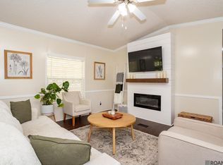 11012 N Old Settlement Rd, Zachary, LA 70791