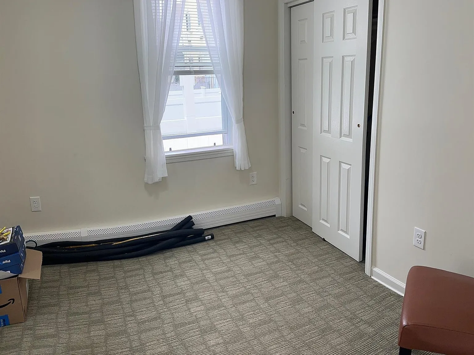 2 bed, 1.0 bath, 688 sqft, $2,850 — Photo 4