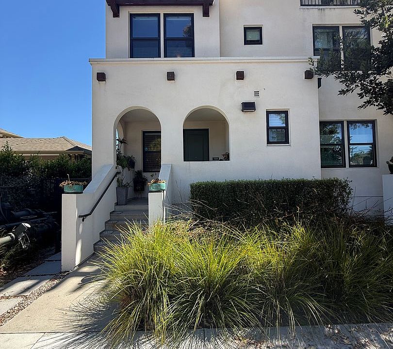 1st image of 1564 E Thompson Blvd