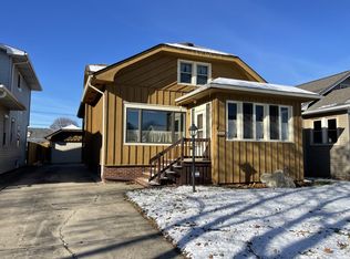 1316 Cleveland Ave, Racine, WI 53405