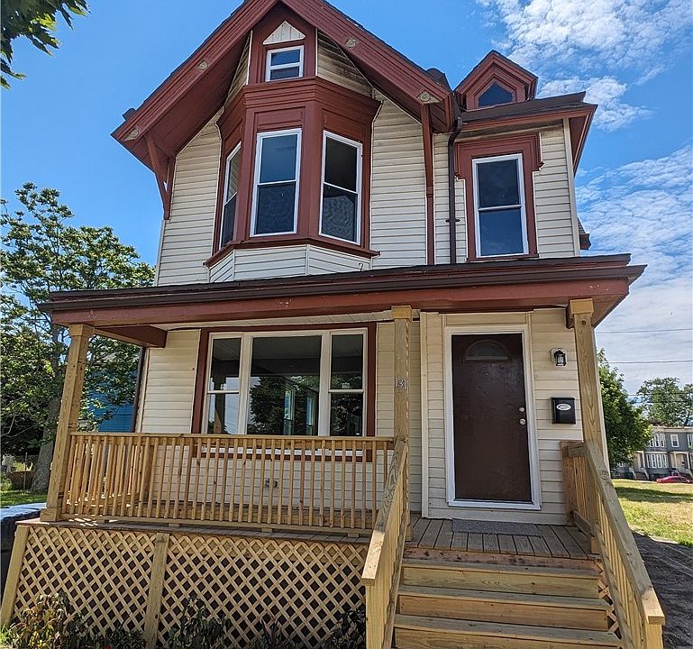 1st image of 131 Woodlawn Ave