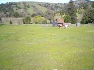 45255 Mattole Rd, Honeydew, CA 95545