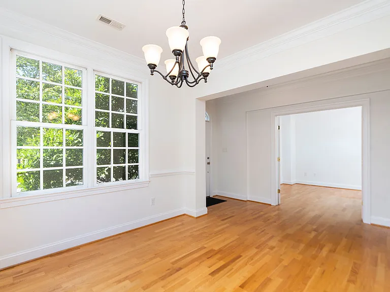 1509 Old Trail Dr — Photo 4