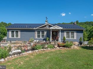 278 Greenbriar Rd, Elliottsburg, PA 17024