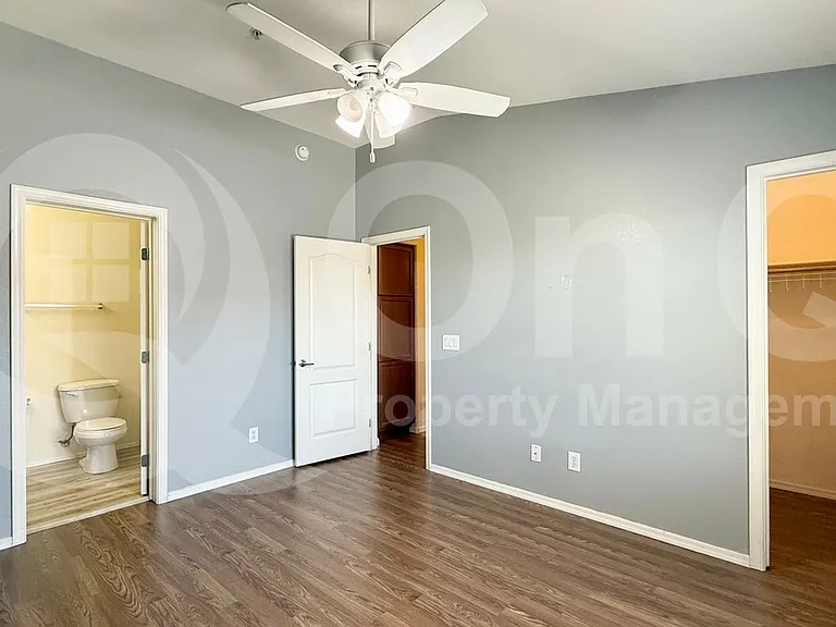 2725 E Mine Creek Rd #1085 — Photo 9