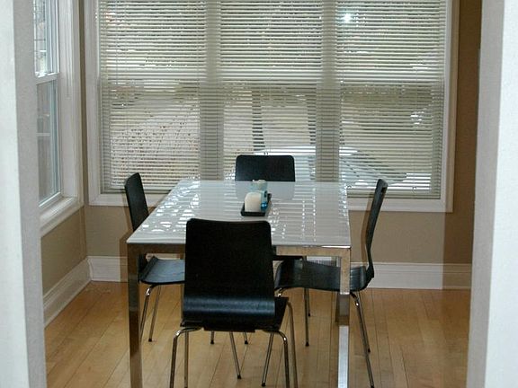 Lovely sunroom/dining room off the deck