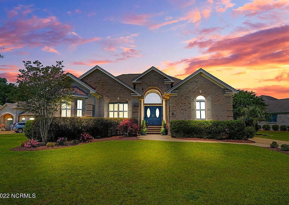 1st image of 1052 Leesburg Dr
