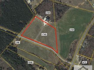 788 Whiting Rd, Lavonia, GA 30553