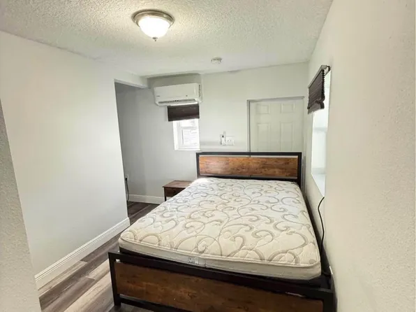 6700 N Central Ave #1, Tampa, FL 33604