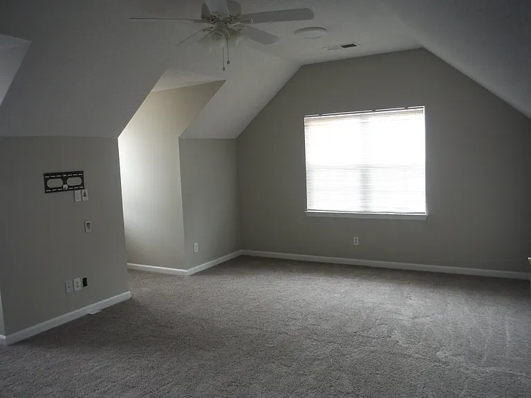 10329 Billingham Dr — Photo 11