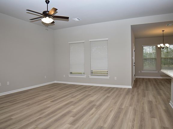 4th image of 11257 Clover Knoll Dr