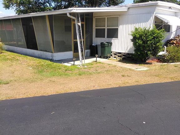 3rd image of 2291 Gulf To Bay Blvd Lot 145