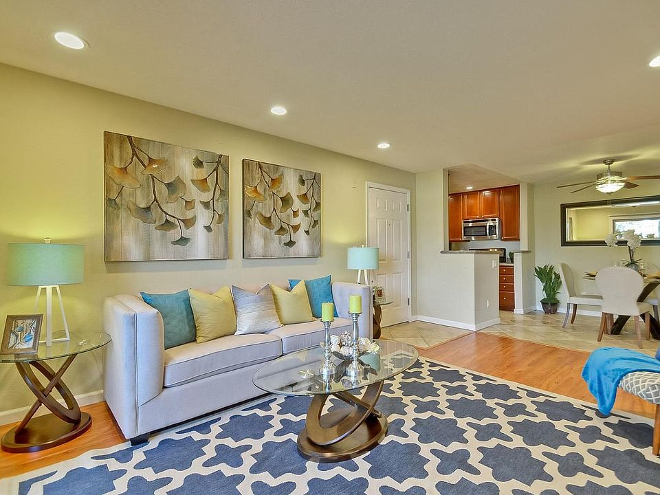 1st image of 1124 Yarwood Ct