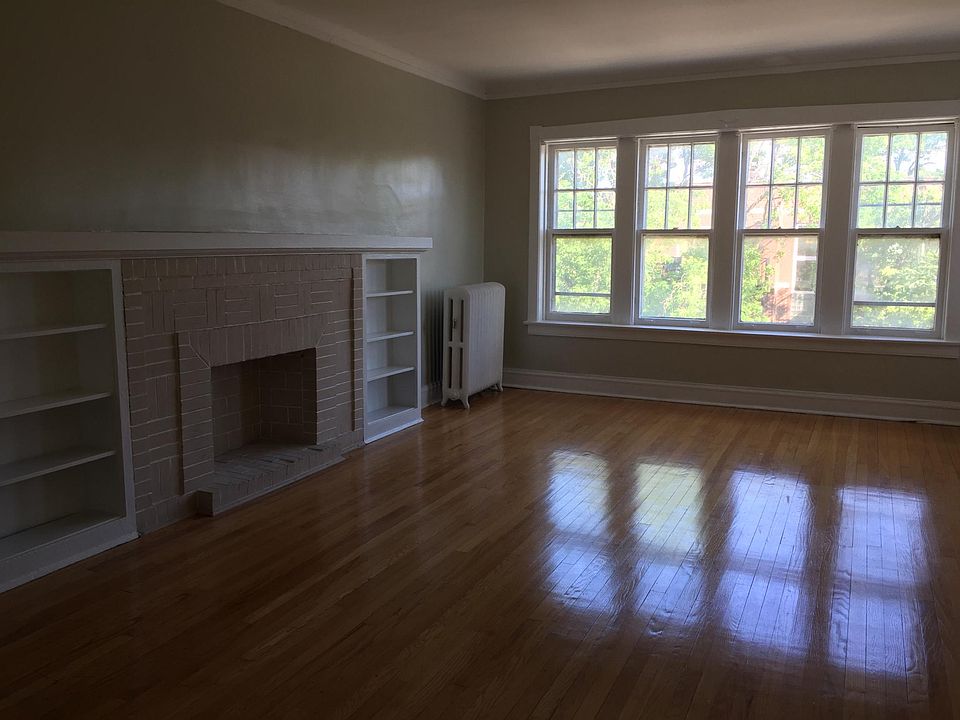 Large livingroom