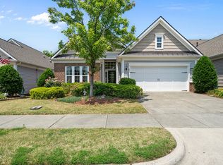 604 Bloomsbury Pl, Cary, NC 27519