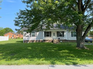 200 Sunrise Dr, Tullahoma, TN 37388