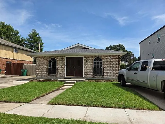 3709 Bunkerhill Dr — Photo 10