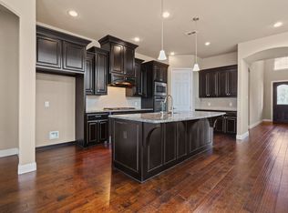 7144 Chelsea Dr, North Richland Hills, TX 76180