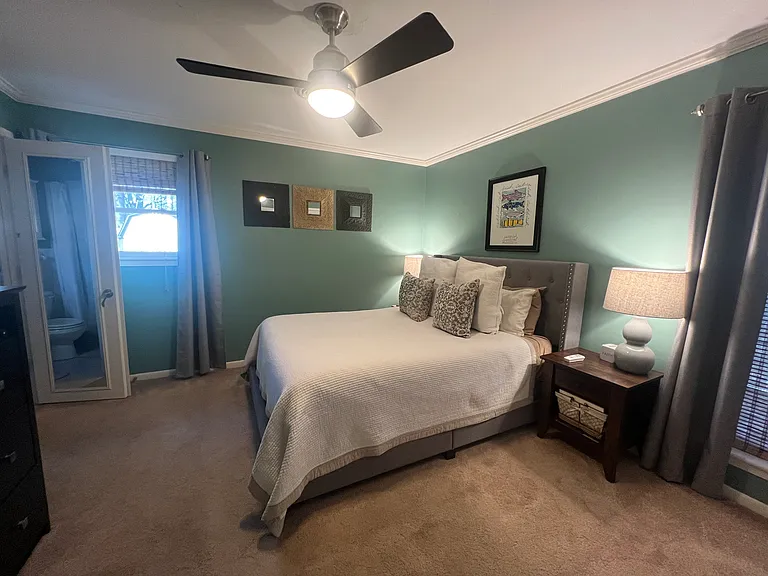 3014 S Lamar Blvd — Photo 5