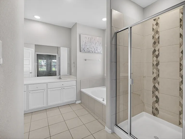 5913 Pensby Dr — Photo 31