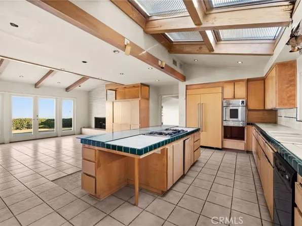 68 Rockinghorse Rd, Rancho Palos Verdes, CA 90275