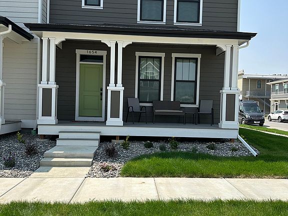 2nd image of 1654 Saint George Blvd