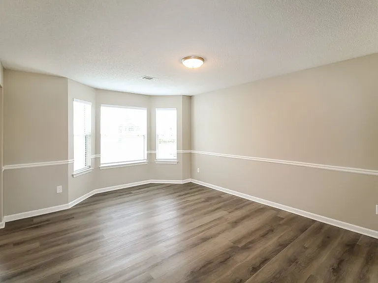 6243 Sayler Park — Photo 8