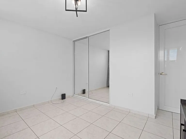 335 Calle Tiburom Urb Pass — Photo 25