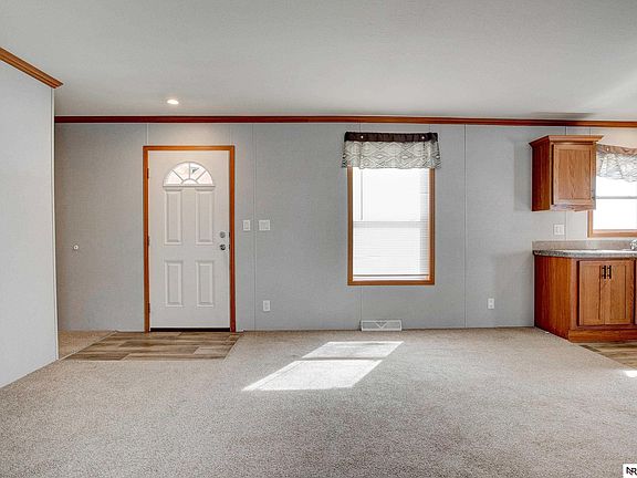 4th image of 5702 N 16th St #57