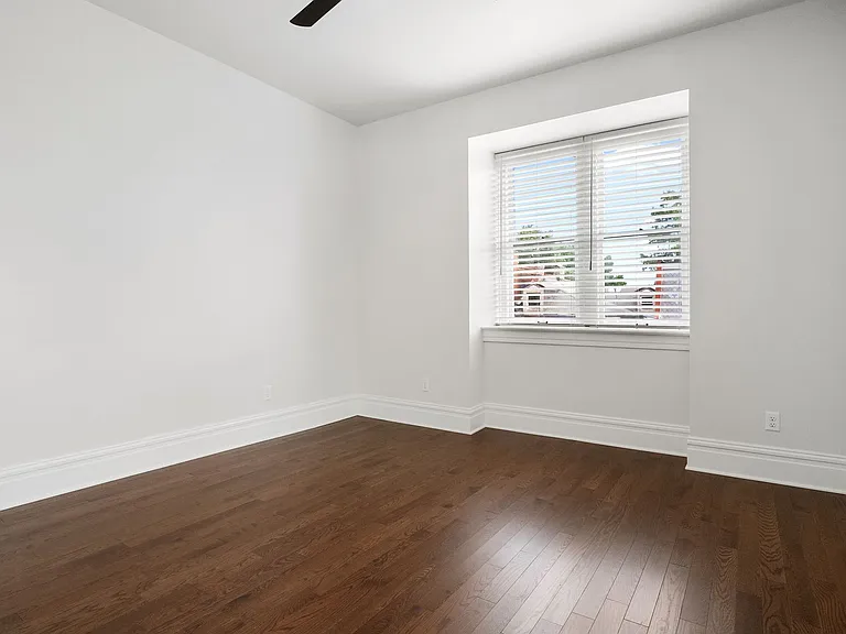 1300 Sidney — Photo 14