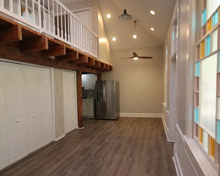112 Steele St #2 — Photo 5