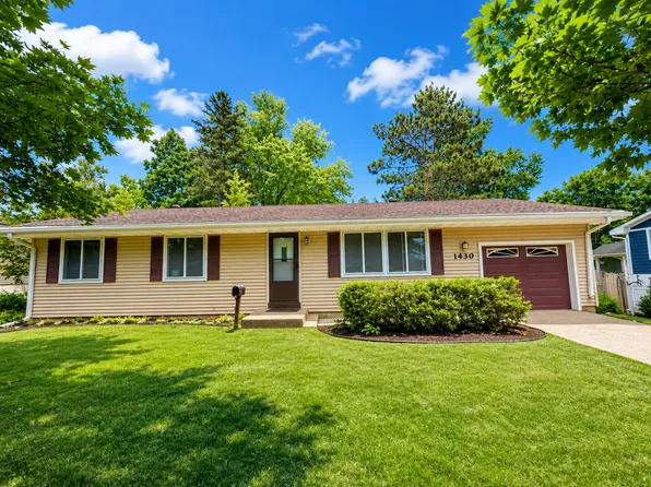 1430 Selby Ave, Saint Paul Park, MN 55071