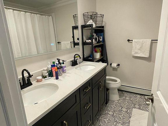 4th image of 915 Cricket Ln