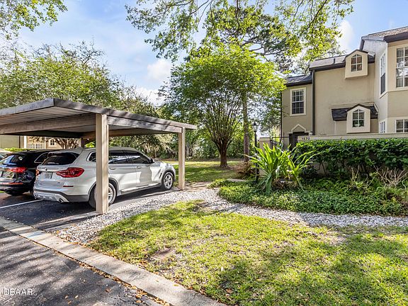 3rd image of 1570 Farrindon Cir