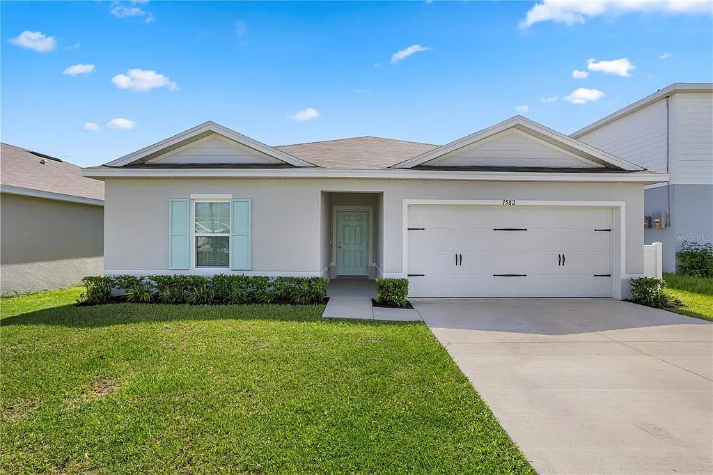3 bed, 2.0 bath, 1450 sqft, $2,000 — Photo 4