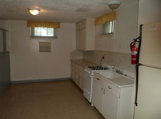 1001 Humboldt St #BASEMENT, Manhattan, KS 66502
