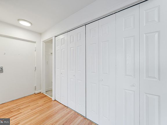 5th image of 7800 Dassett Ct APT T2