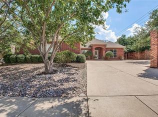 6216 Pennsylvania Ave, Arlington, TX 76017