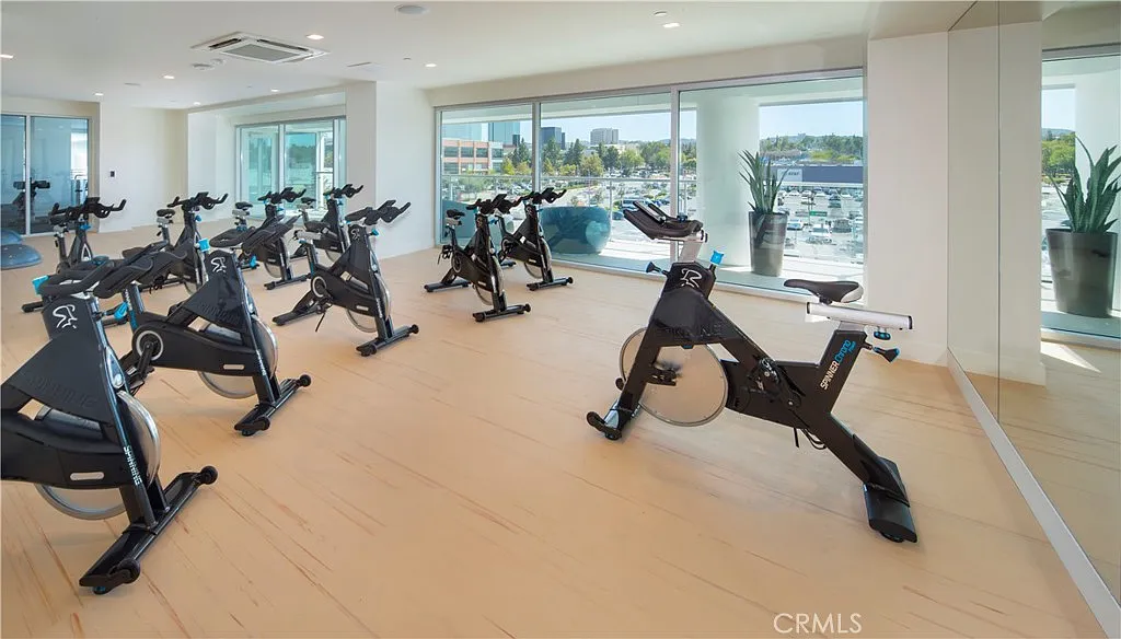 Studio, 409 sqft, $2,227 — Photo 4