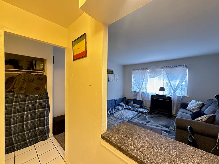6830 N Sheridan Rd #962 — Photo 6