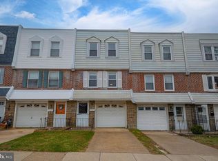 130 Ivy Ct, Upper Darby, PA 19082