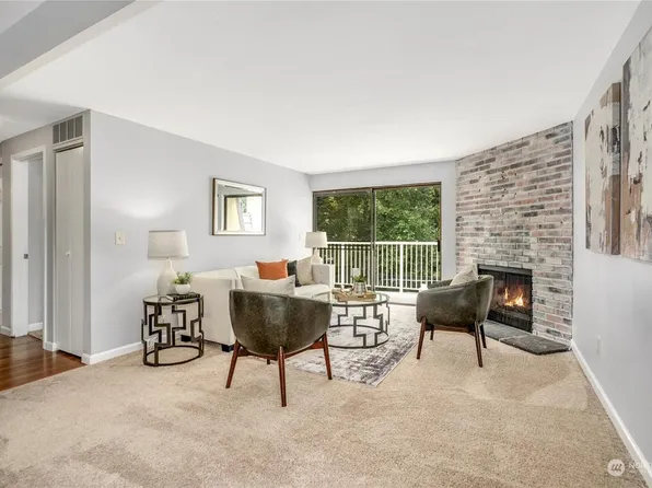 9905 NE 124th St, Kirkland, WA