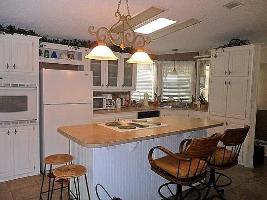 2nd image of 413 Palmer Dr