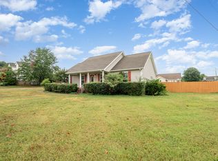 2500 Venus Ct, Chapel Hill, TN 37034