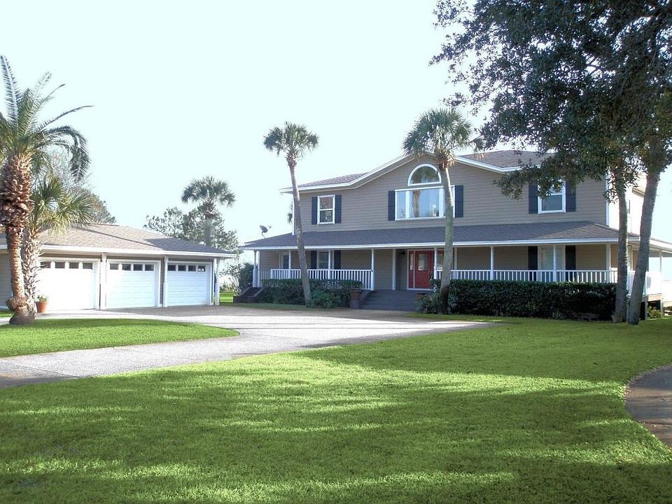 1st image of 715 Forest Shores Dr