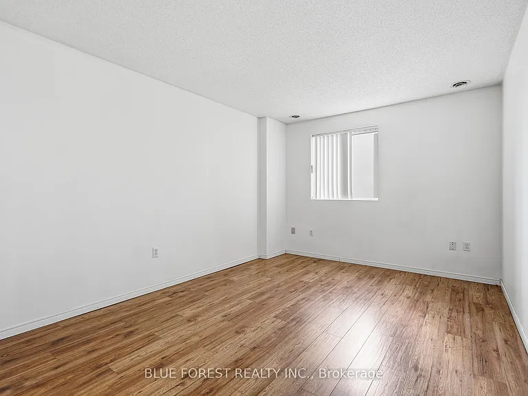 30 Chapman Ct #610 — Photo 30