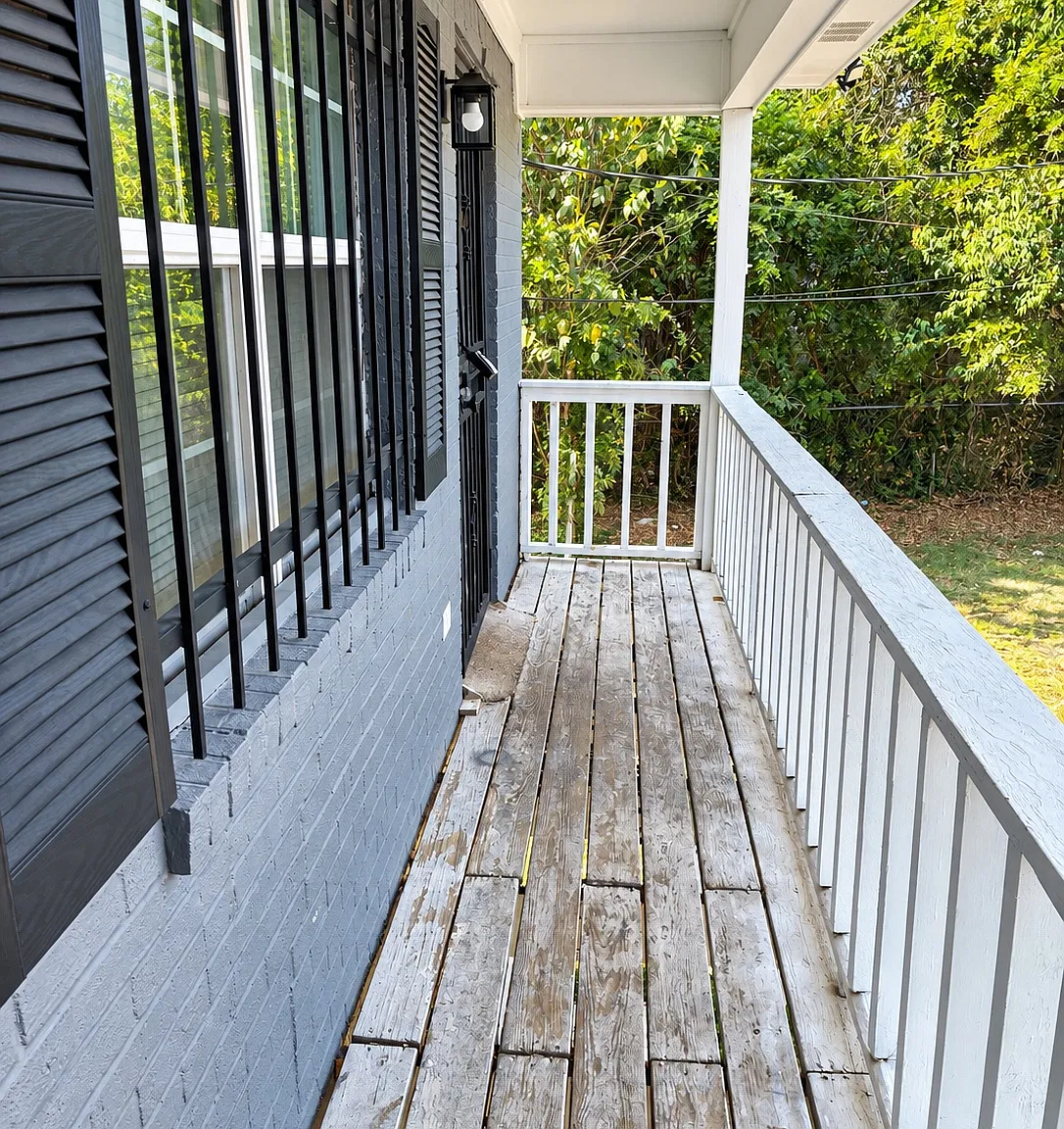 3 bed, 1.5 bath, 1000 sqft, $900 — Photo 2