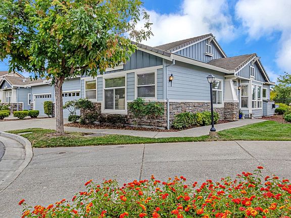 2nd image of 2051 Folle Blanche Dr