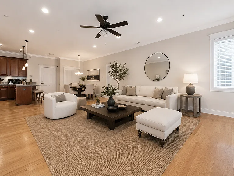 1453 W Irving Park Rd #304 — Photo 4